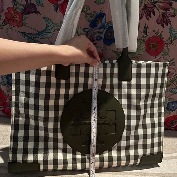 Tory Burch Ella Gingham Tote Bag 🌿🤍 - Picture 7 of 16